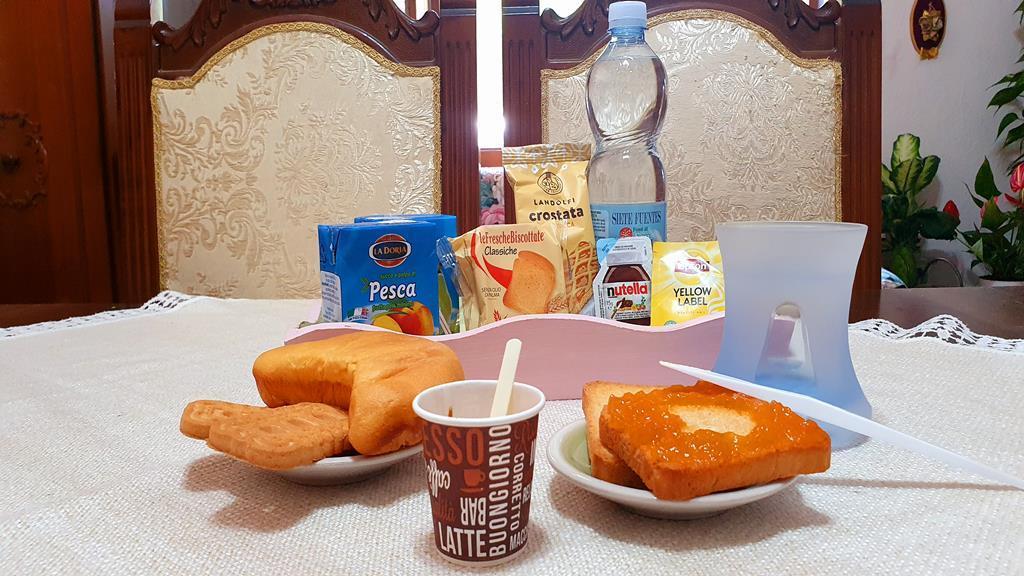 Cagliari Novecento Hotel Екстериор снимка