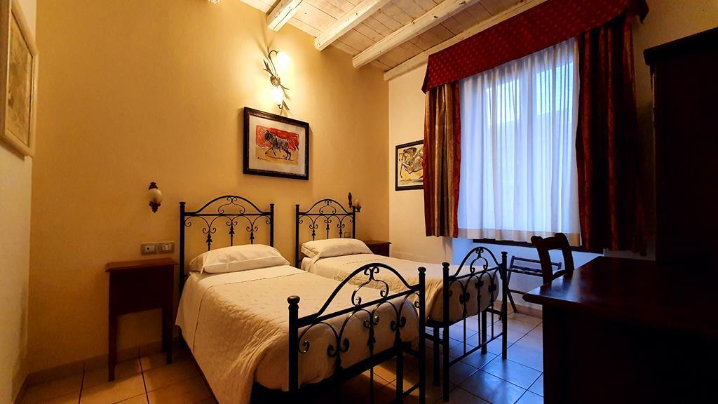 Cagliari Novecento Hotel Екстериор снимка